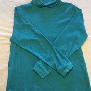 LL Bean Lightweight Turtleneck